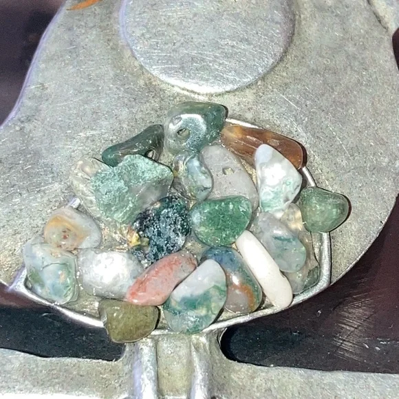 Charming Silver Bird Brooch with Orange and Green Details - Picture 2 of 3